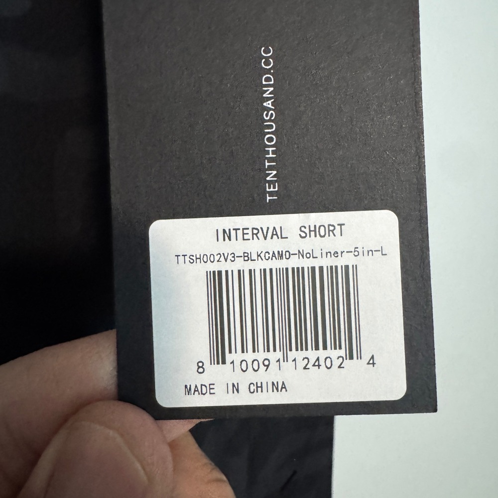 Ten Thousand Interval Short Mens Large Black Gray Camo 5" Unlined Performance - Picture 4 of 10